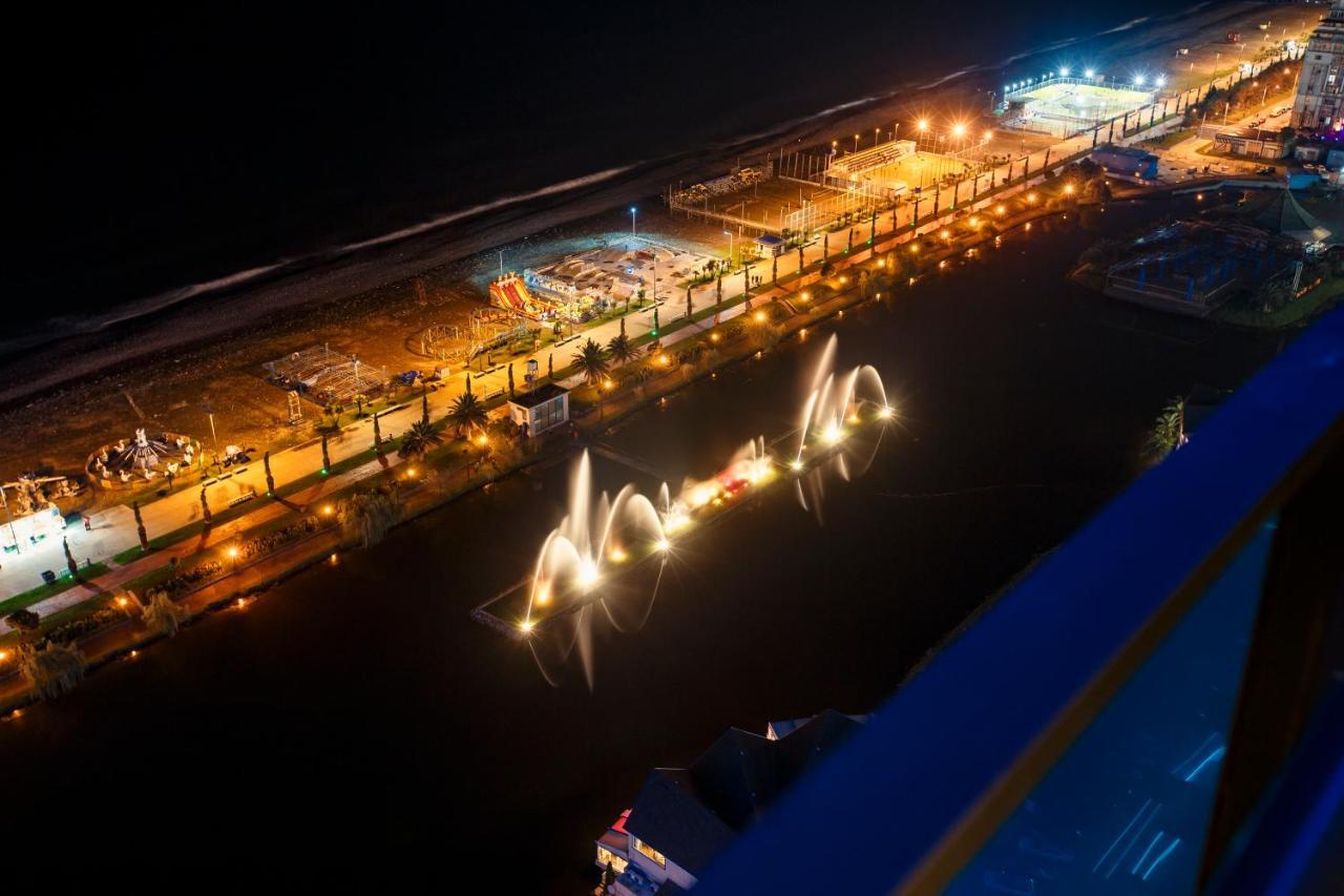 باتومي Panorama Orbi City Center Suite Sea View المظهر الخارجي الصورة