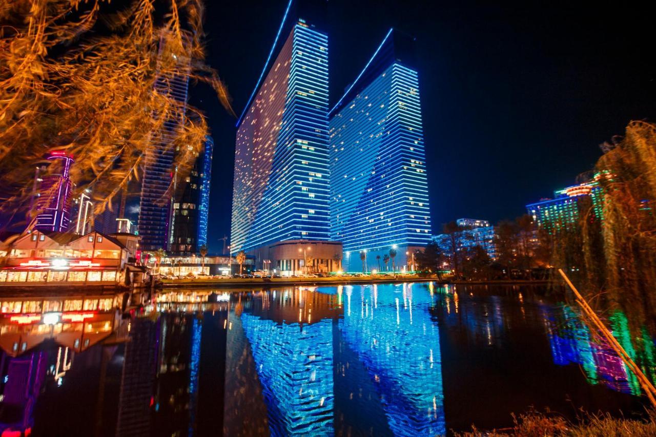 باتومي Panorama Orbi City Center Suite Sea View المظهر الخارجي الصورة