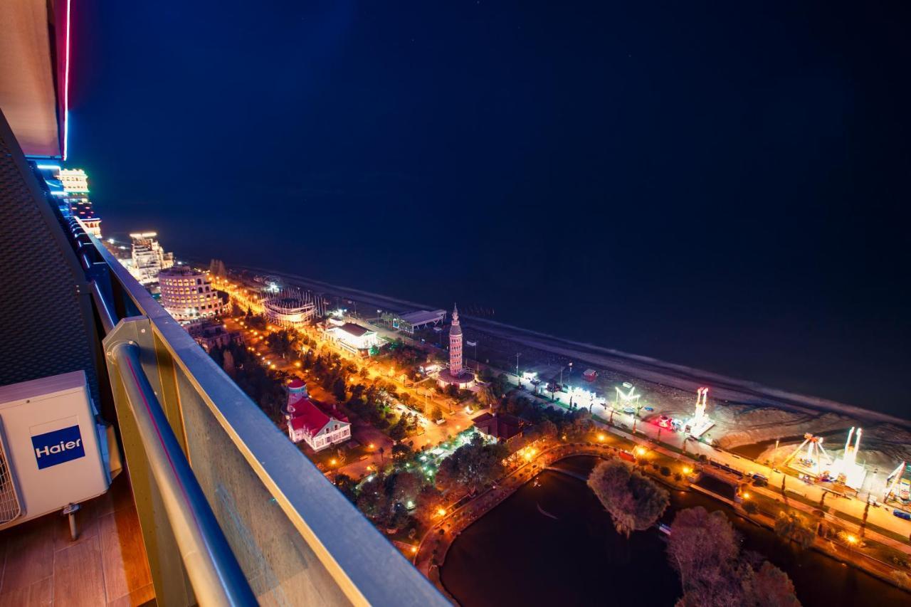 باتومي Panorama Orbi City Center Suite Sea View المظهر الخارجي الصورة