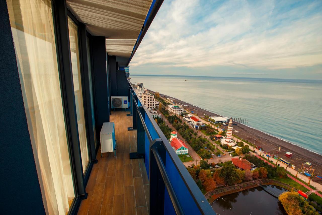 باتومي Panorama Orbi City Center Suite Sea View المظهر الخارجي الصورة